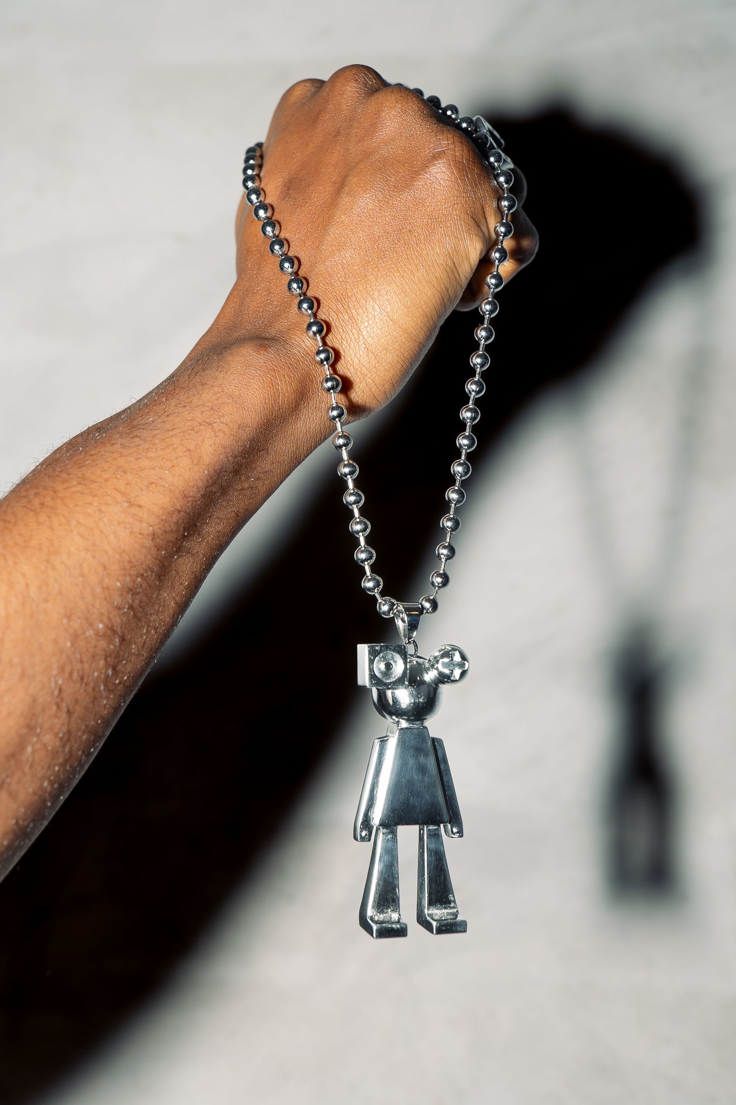 MIRRORED FINISH MetaMan_01 CHAIN